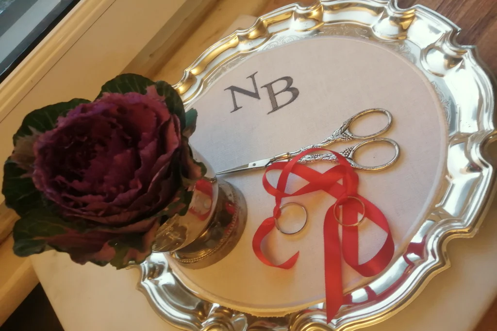 Engagements & weddings